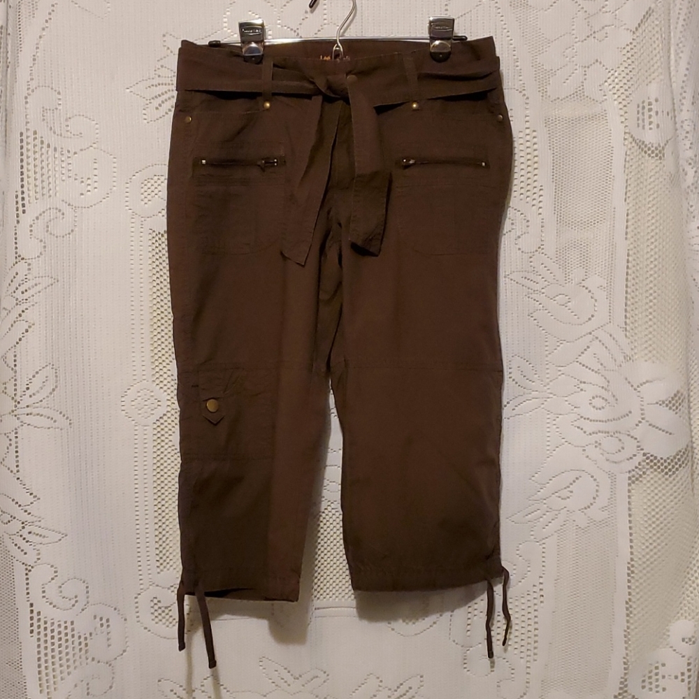 Lee one true fit belted capris